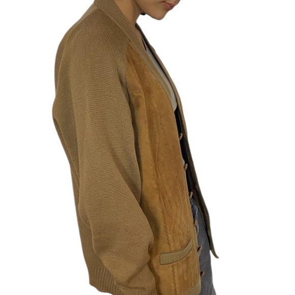 Vintage (1960’s) Embossed Suede Wool Cardigan - Picture 7 of 7